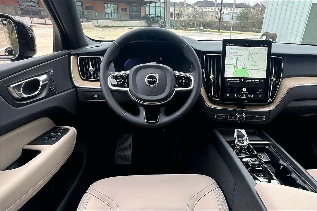 2026 Volvo XC60 B5 Core