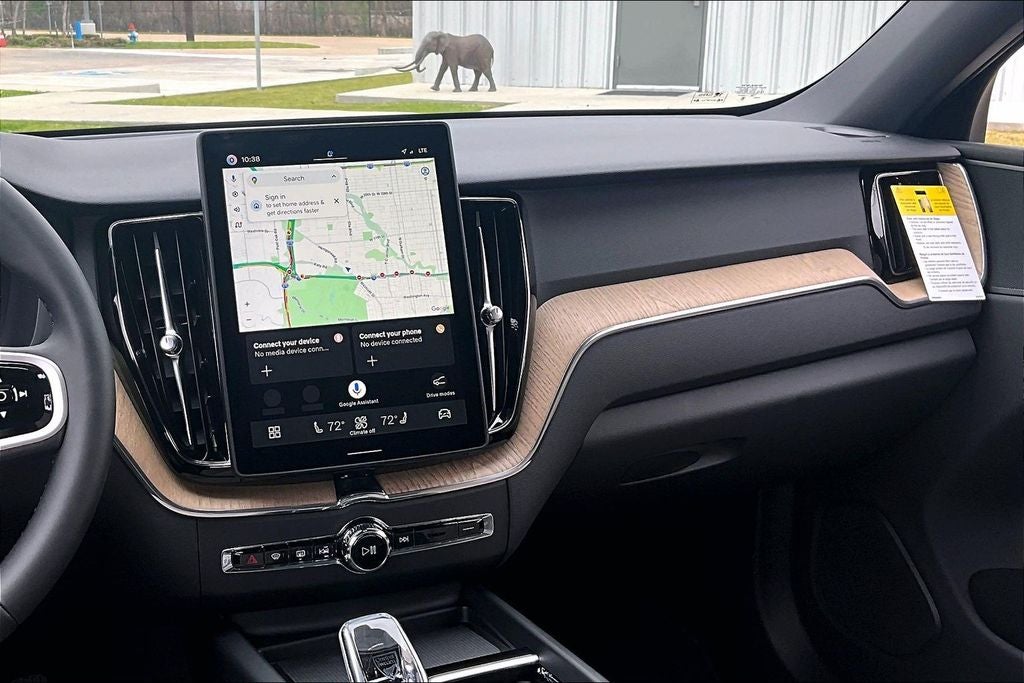 2026 Volvo XC60 B5 Core