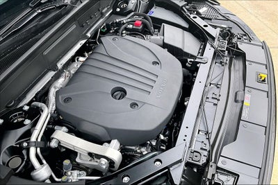 2026 Volvo XC60 B5 Core