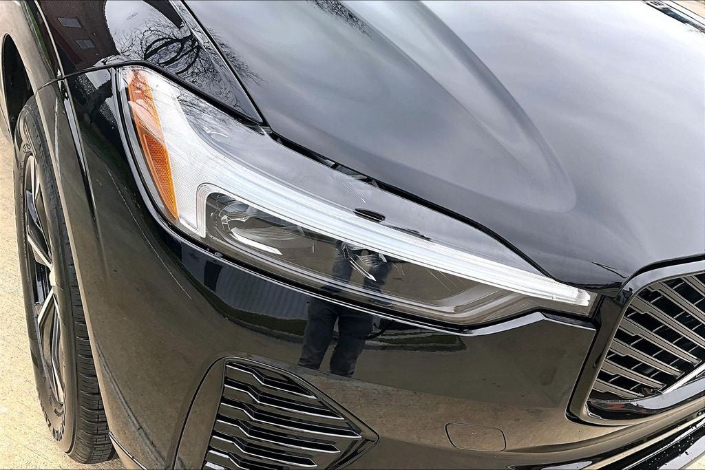 2026 Volvo XC60 B5 Core