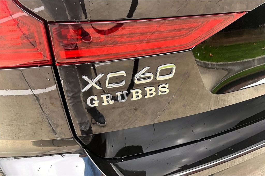 2026 Volvo XC60 B5 Core