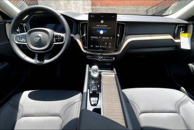 2026 Volvo XC60 B5 Core