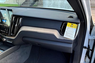 2026 Volvo XC60 B5 Core