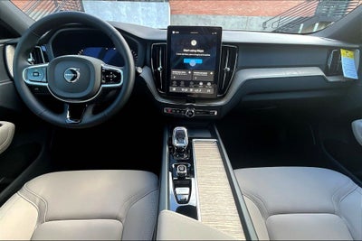 2026 Volvo XC60 B5 Core