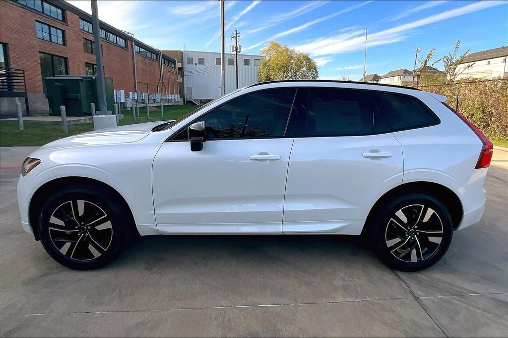 2026 Volvo XC60 B5 Core