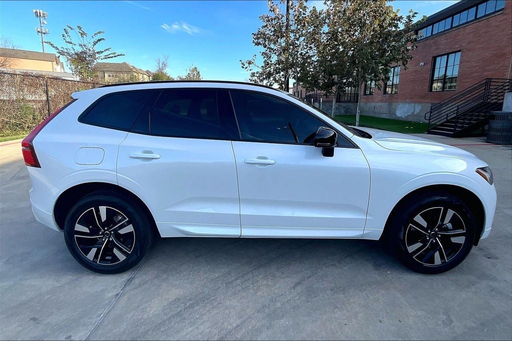 2026 Volvo XC60 B5 Core