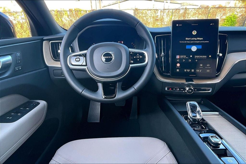 2026 Volvo XC60 B5 Core