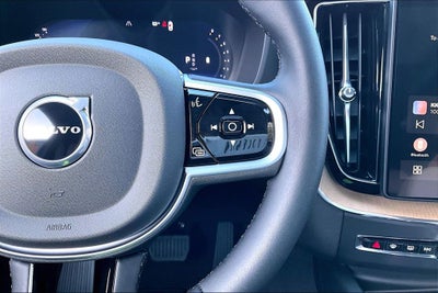 2026 Volvo XC60 B5 Core