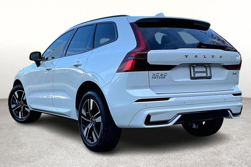 2026 Volvo XC60 B5 Core