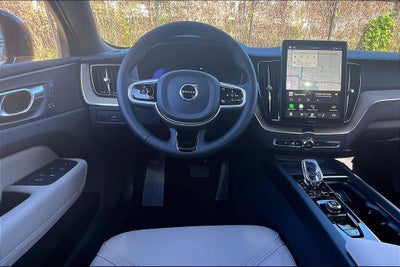 2026 Volvo XC60 B5 Core