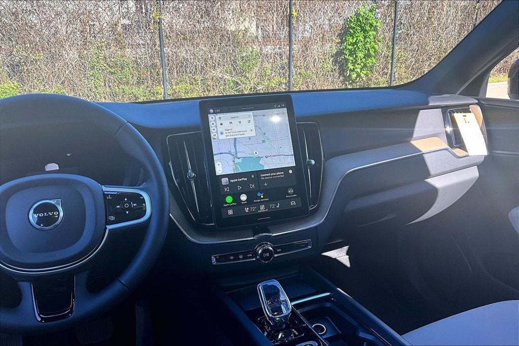 2026 Volvo XC60 B5 Core