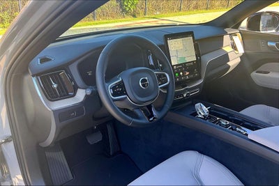 2026 Volvo XC60 B5 Core