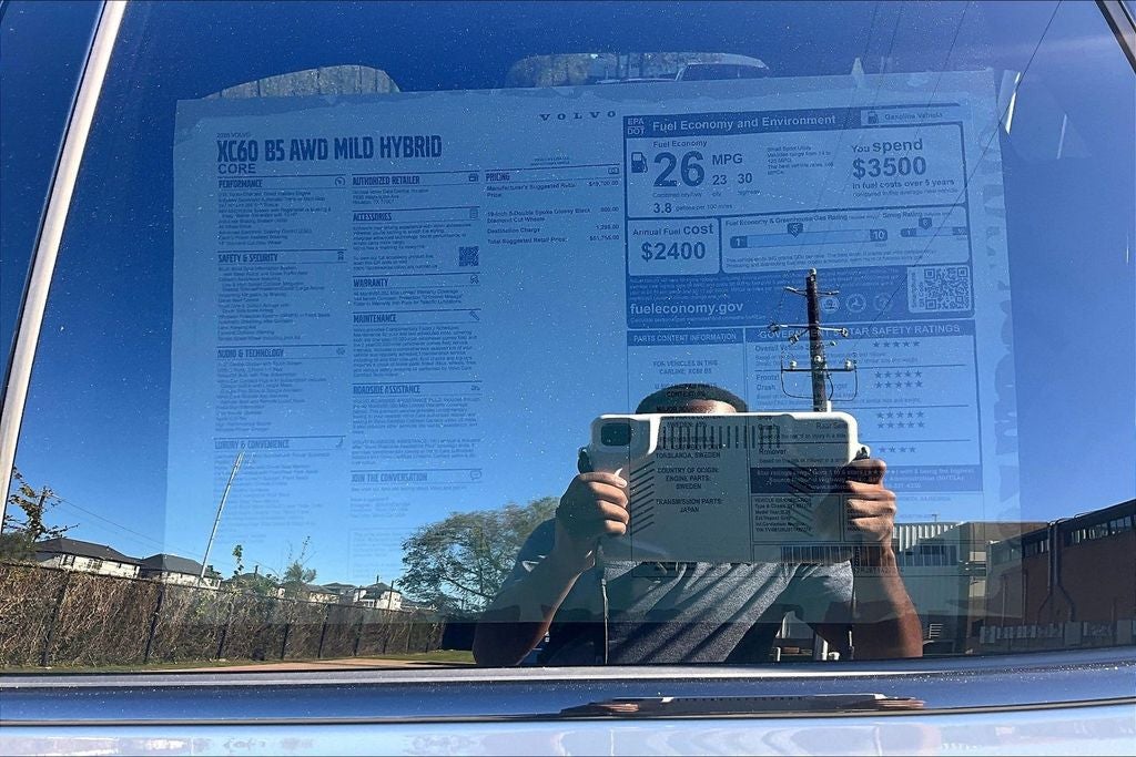 2026 Volvo XC60 B5 Core