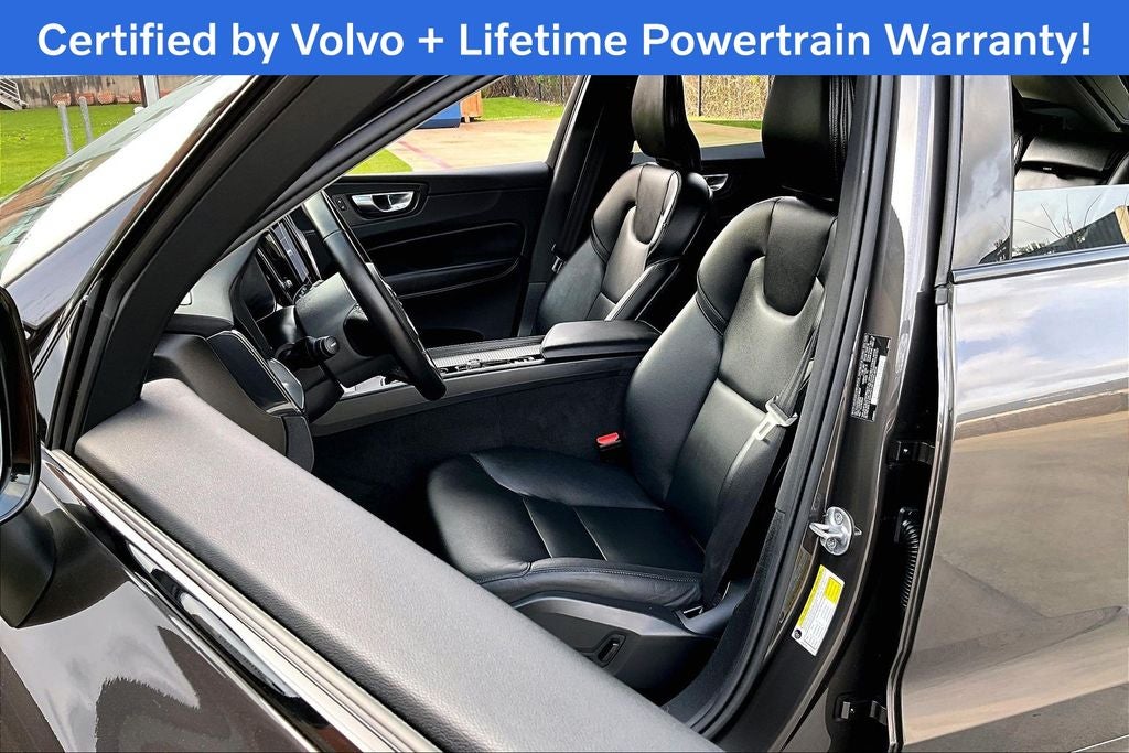 2025 Volvo XC60 B5 Core