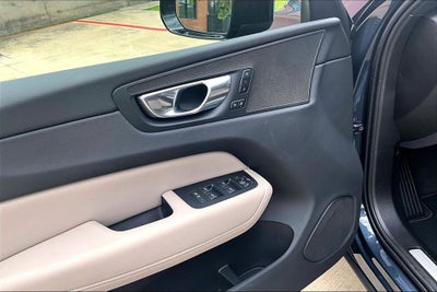 2026 Volvo XC60 B5 Core