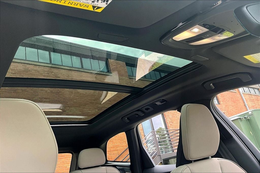 2026 Volvo XC60 B5 Core