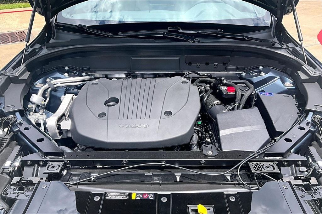 2026 Volvo XC60 B5 Core