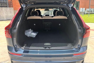 2026 Volvo XC60 B5 Core