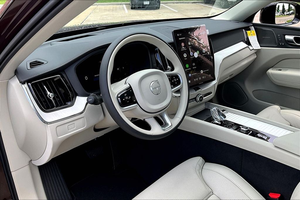 2026 Volvo XC60 B5 Ultra