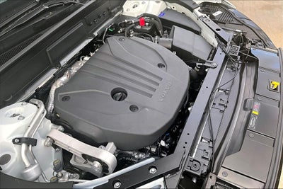 2026 Volvo XC60 B5 Ultra