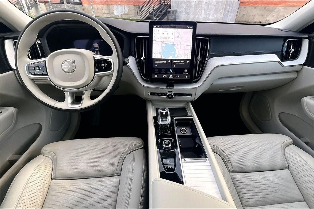 2026 Volvo XC60 B5 Ultra