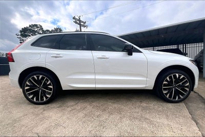 2026 Volvo XC60 B5 Ultra