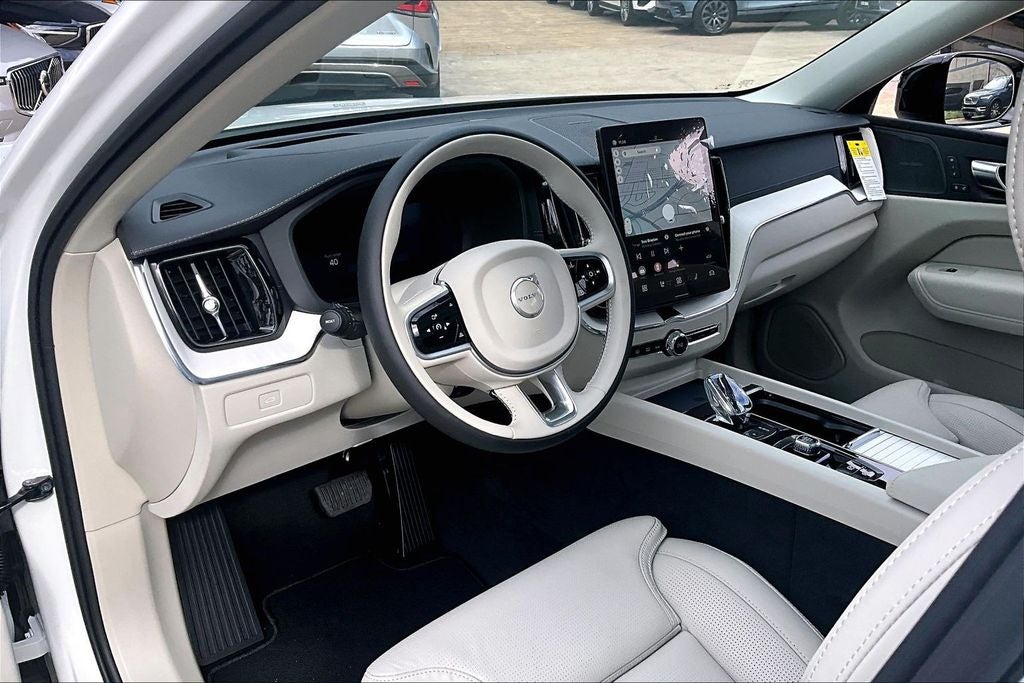 2026 Volvo XC60 B5 Ultra