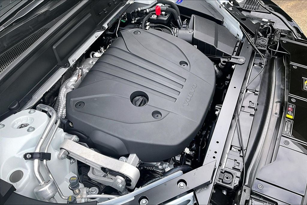 2026 Volvo XC60 B5 Ultra