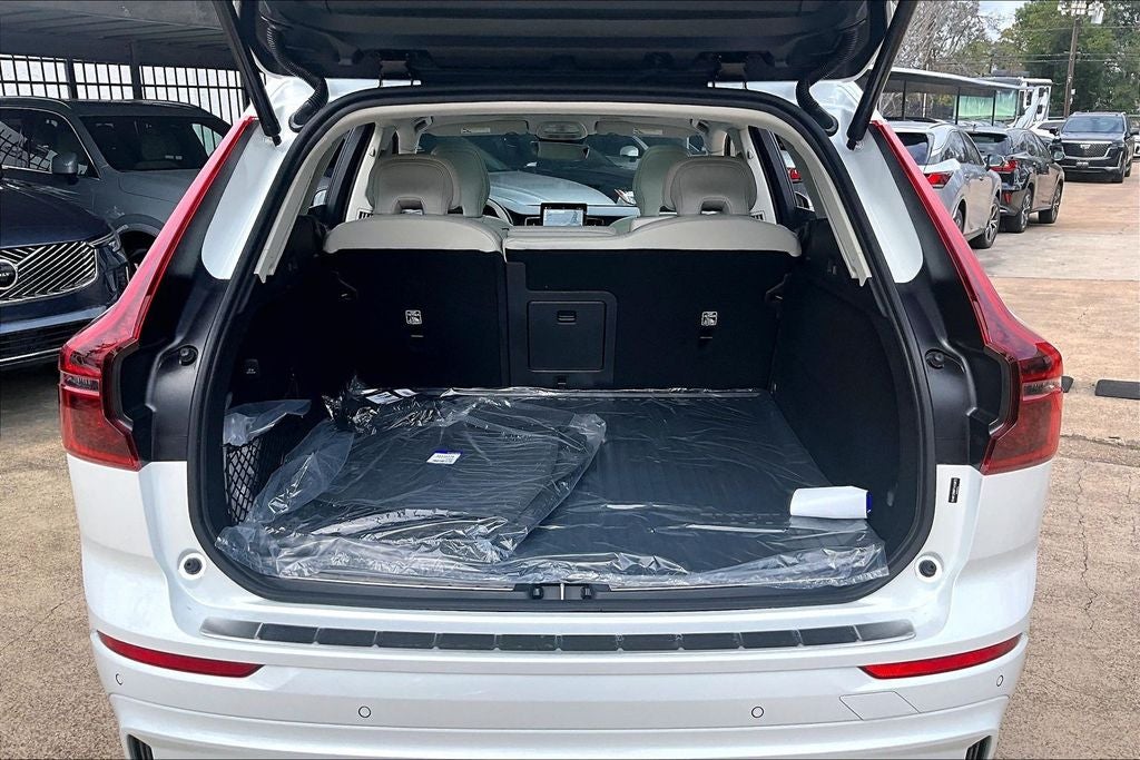 2026 Volvo XC60 B5 Ultra