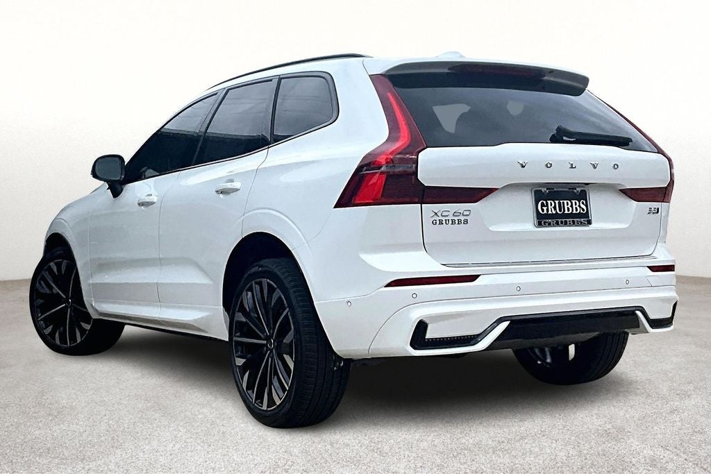 2026 Volvo XC60 B5 Ultra