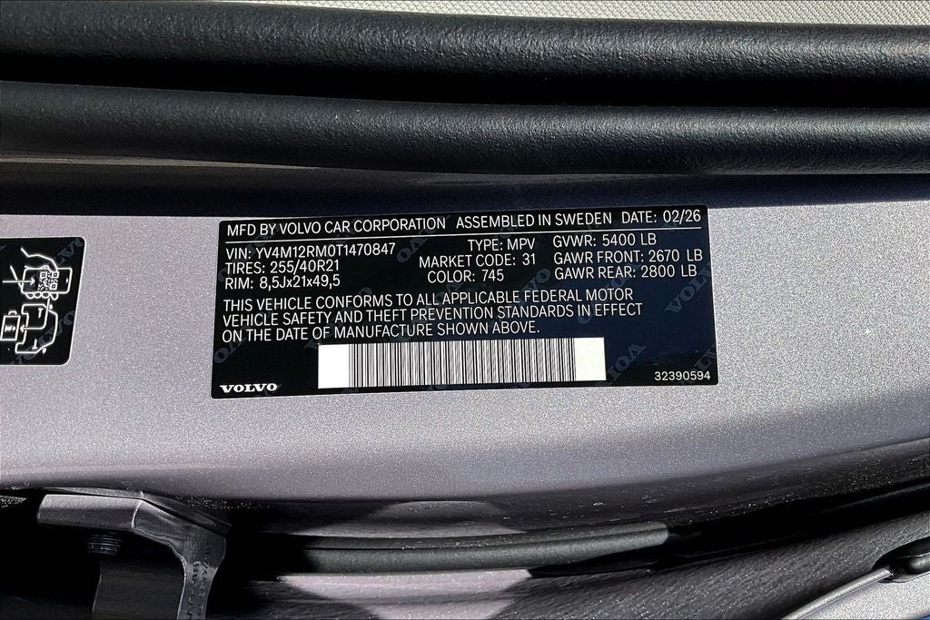 2026 Volvo XC60 B5 Ultra