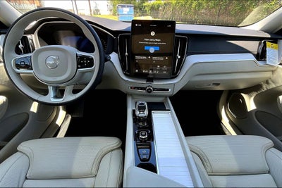 2026 Volvo XC60 B5 Ultra