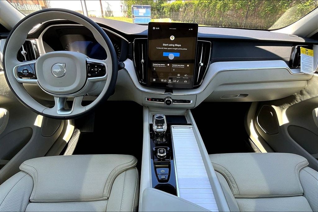 2026 Volvo XC60 B5 Ultra