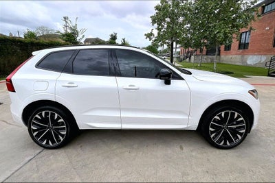 2026 Volvo XC60 B5 Ultra