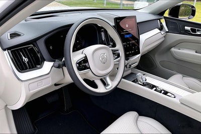 2026 Volvo XC60 B5 Ultra