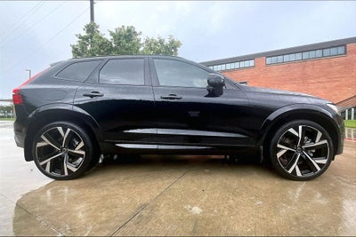 2026 Volvo XC60 B5 Ultra