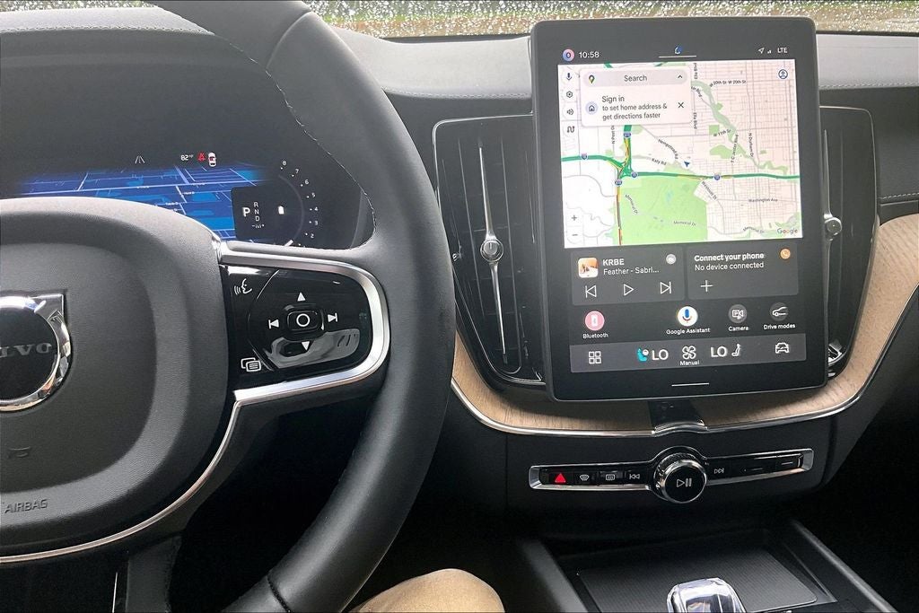 2026 Volvo XC60 B5 Ultra