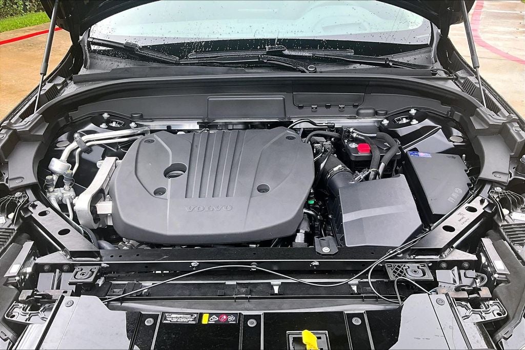 2026 Volvo XC60 B5 Ultra