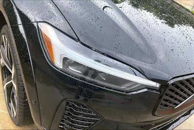 2026 Volvo XC60 B5 Ultra