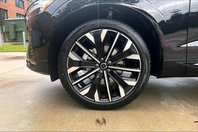 2026 Volvo XC60 B5 Ultra