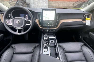 2026 Volvo XC60 B5 Ultra