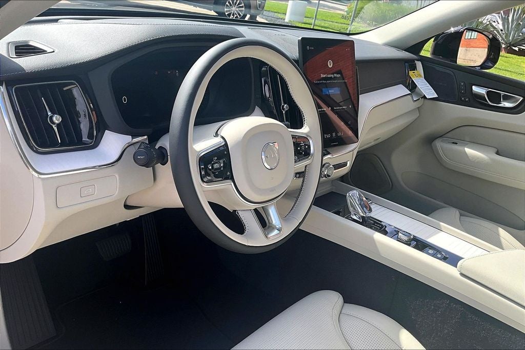 2026 Volvo XC60 B5 Ultra