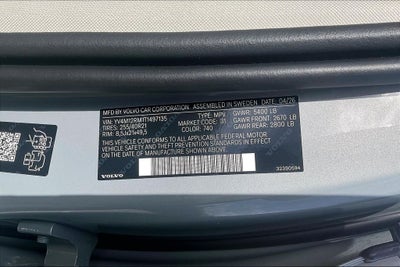 2026 Volvo XC60 B5 Ultra