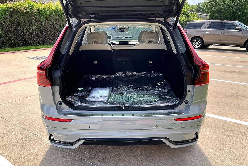 2026 Volvo XC60 B5 Ultra