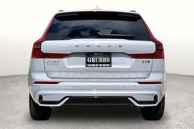 2026 Volvo XC60 B5 Ultra
