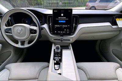 2026 Volvo XC60 B5 Ultra