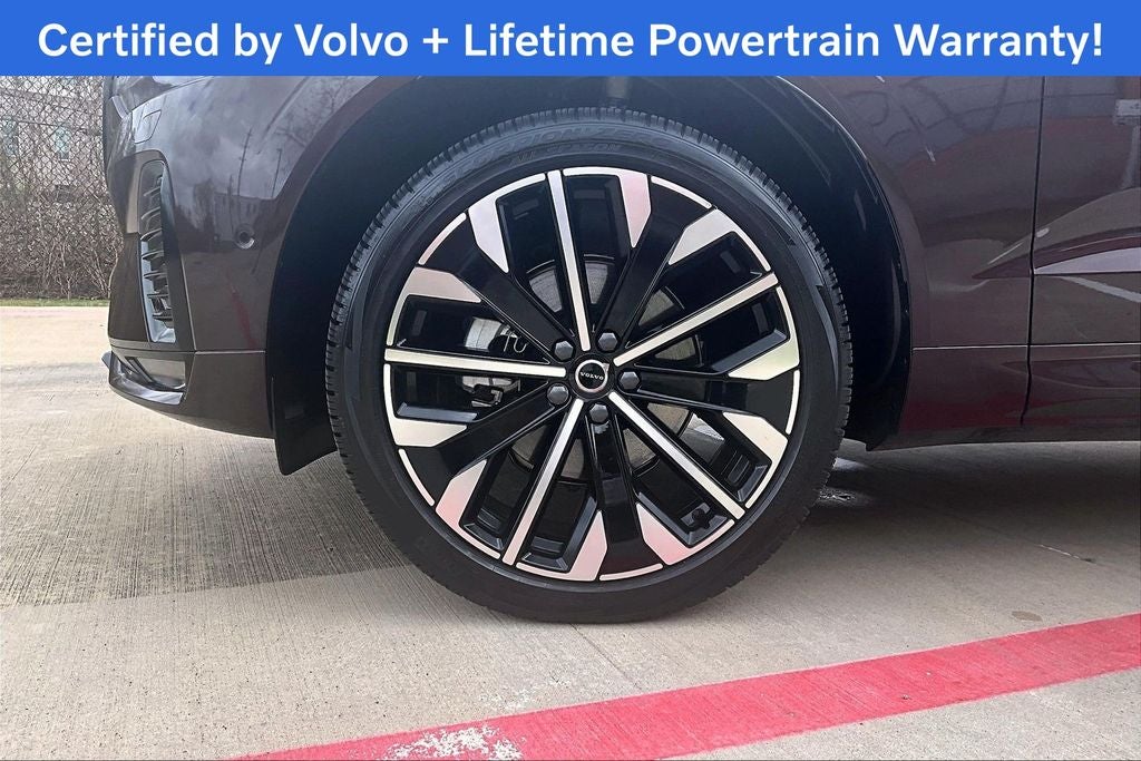 2026 Volvo XC60 B5 Ultra