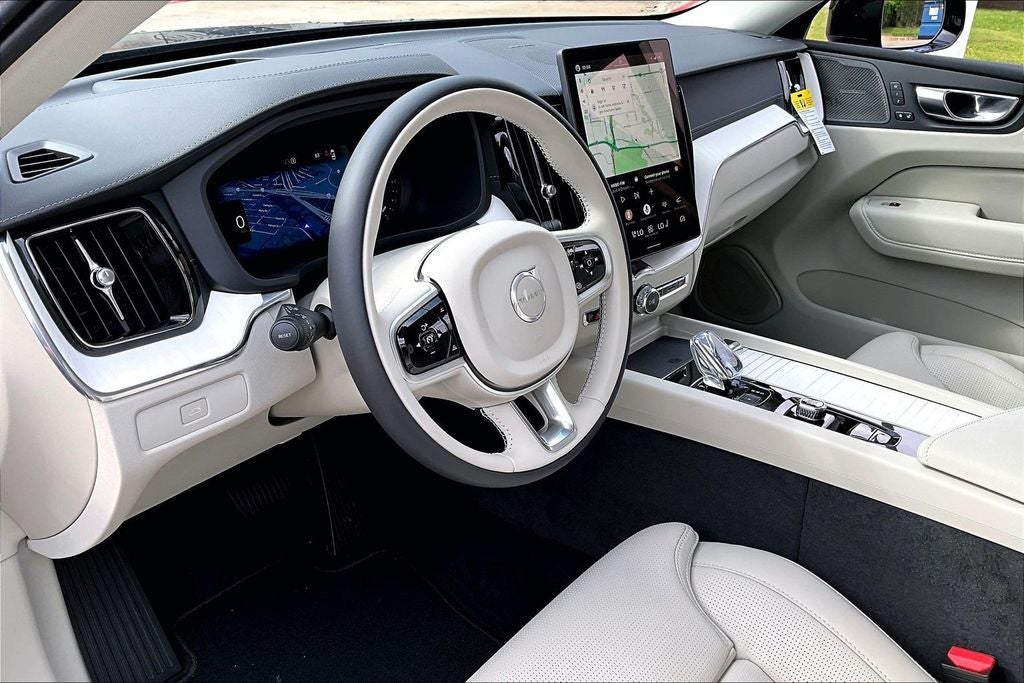 2026 Volvo XC60 B5 Ultra