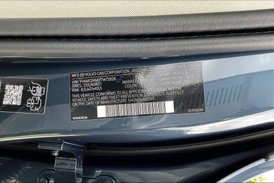 2026 Volvo XC60 B5 Ultra
