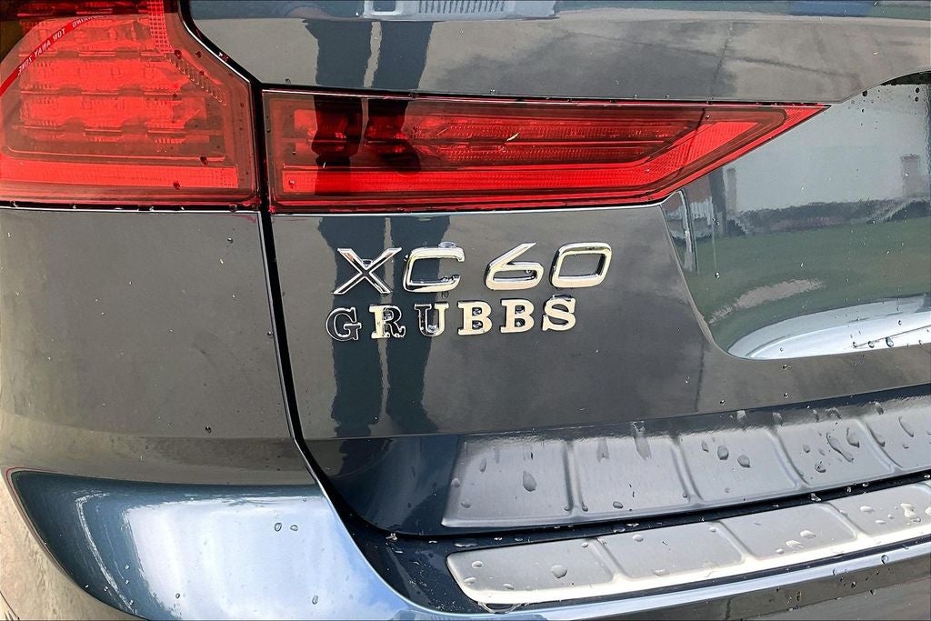 2026 Volvo XC60 B5 Ultra